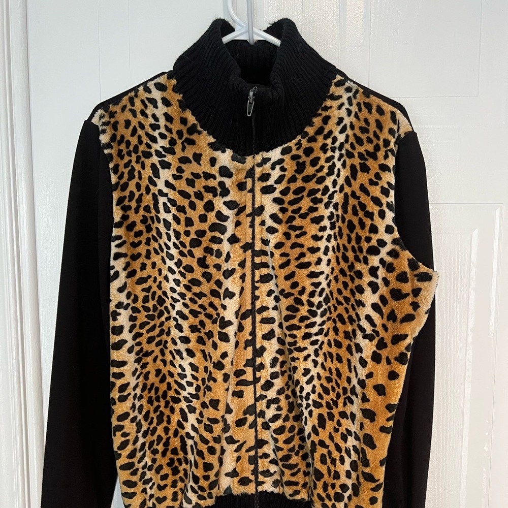 STUNNING AND UNIQUE Veste velvet fur